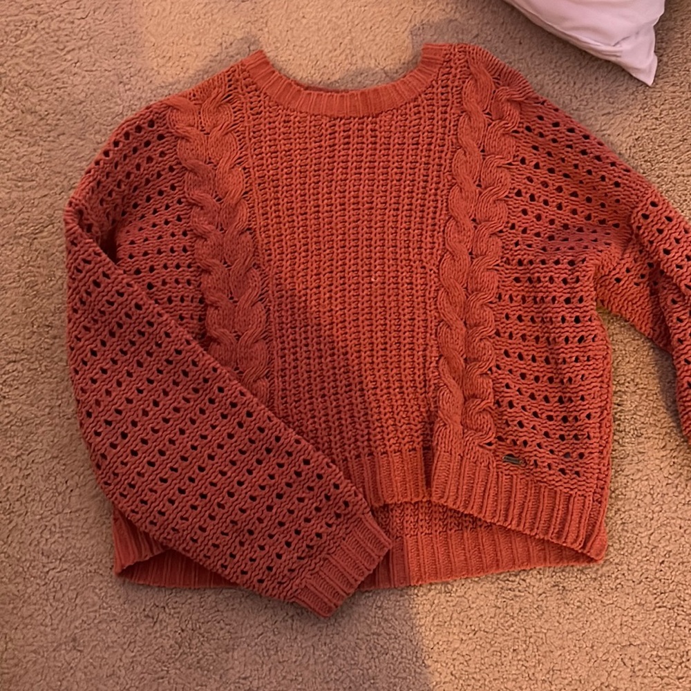 Hollister sweater